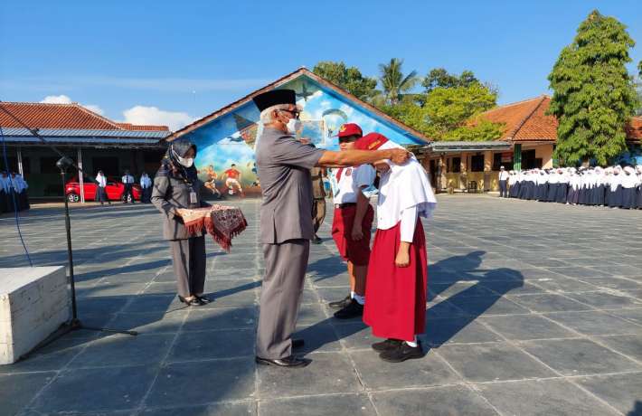 Masa Pengenalan Lingkungan Sekolah (MPLS)